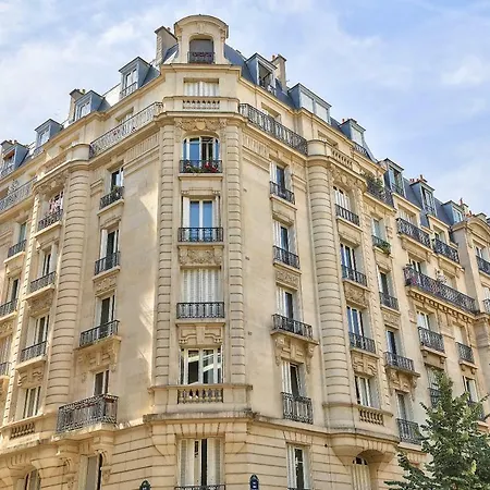 Smart Studio Close To The Vincennes Woods Apartment